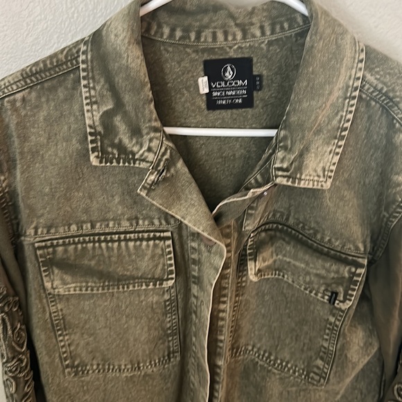 Volcom green jean jacket - Picture 2 of 4